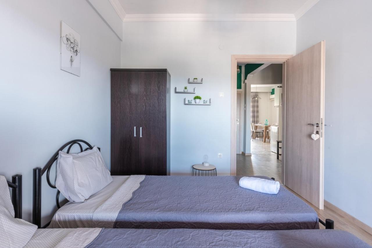 Apartemen 90 m² dengan 2 kamar tidur dan 1 kamar mandi pribadi di Vadaris-Daerah Dikastiria Tesalonika Bagian luar foto